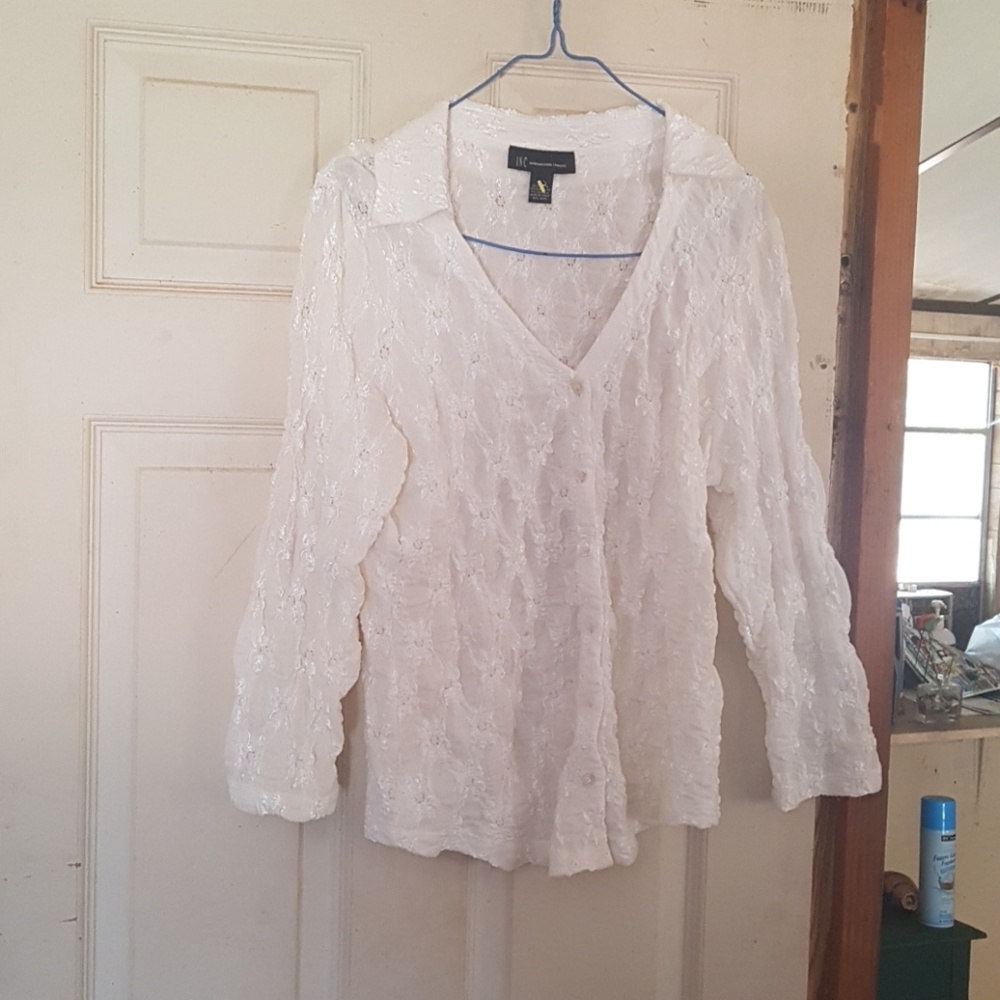 Woman's shirt